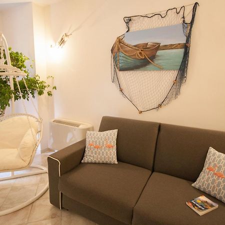 Lanterna Bianca Villa Cagliari Eksteriør billede