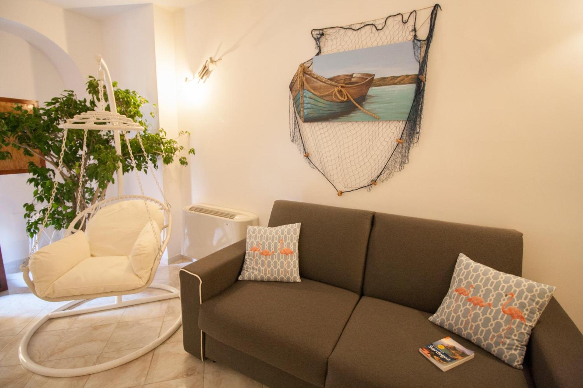 Lanterna Bianca Villa Cagliari Eksteriør billede
