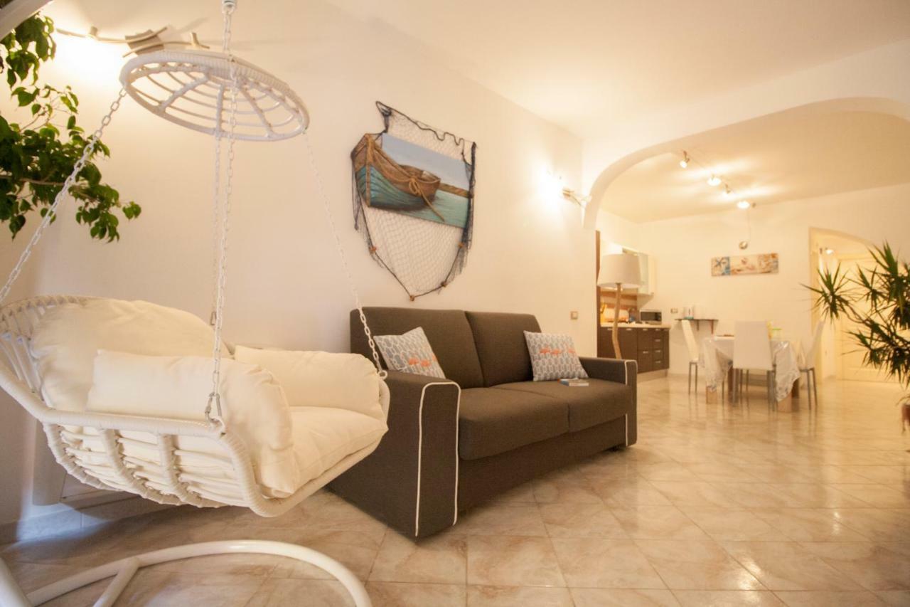 Lanterna Bianca Villa Cagliari Eksteriør billede